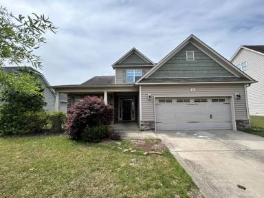 Main picture of 952 Ronald Reagan Dr