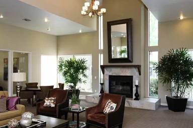Main picture of 2705 Range Ave