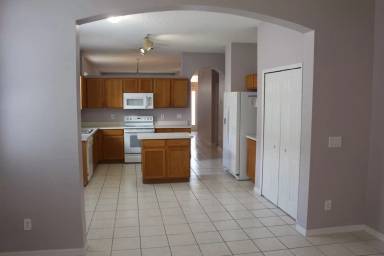 Main picture of 3785 Shawn Cir