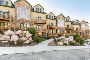 Main picture of 3524 N Fox Run