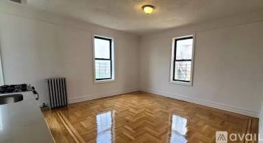 Main picture of 853 Walton Ave