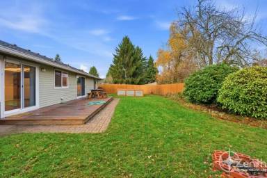 Main picture of 9507 NW 18th Ave