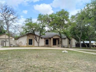 Main picture of 219 Rua de Matta St