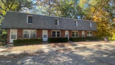 Main picture of 3437 W Richwoods Blvd