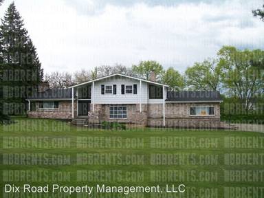 Main picture of 39 Bluegrass Ct