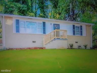 Main picture of 1425 Cobb Branch Dr