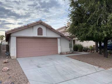 Main picture of 6933 Wineberry Dr