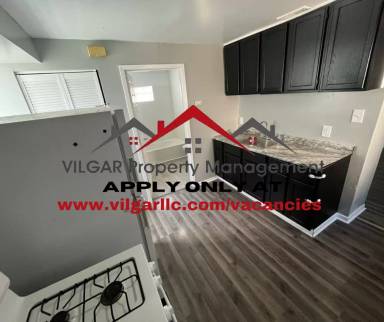 Main picture of 3510 Grand Blvd