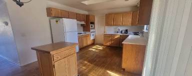 Main picture of 15 Quartz Dr