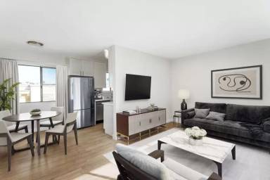 Main picture of 1823 S St Andrews Pl