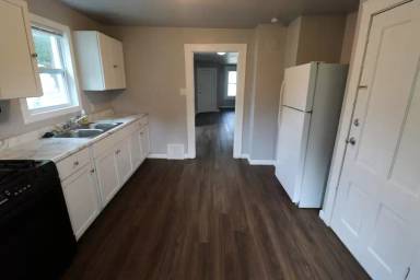 Main picture of 1117 Dousman St