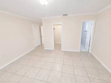 Main picture of 3615-3617 Polk St