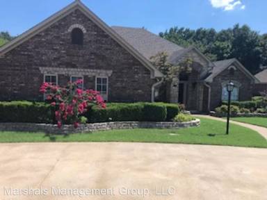 Main picture of 6204 Meadow Brook Dr