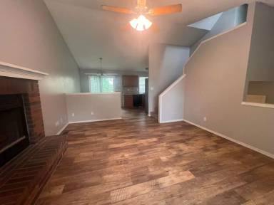 Main picture of 229 W Village Lake Dr