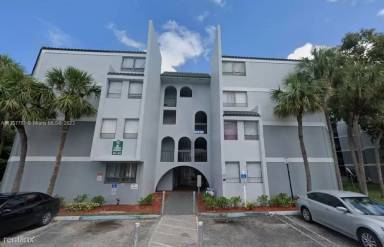 Main picture of 1900 N Congress Ave