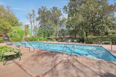 Main picture of 2254 Woodside Ln