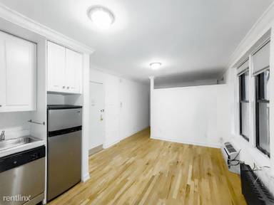 Main picture of 326 E 58th St