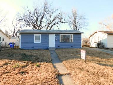 Main picture of 1408 Custer Rd