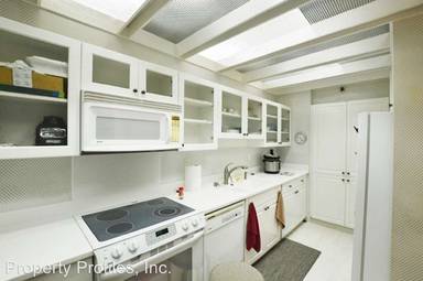 Main picture of Makiki Park Place