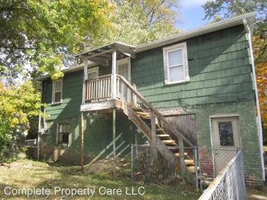 Main picture of 1116 N Elm St
