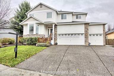 Main picture of 907 N 9th Way