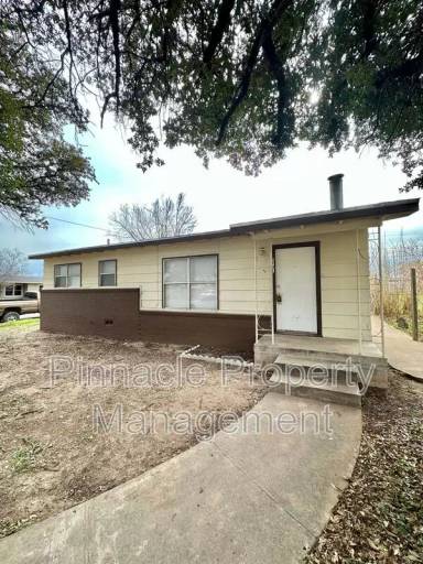 Main picture of 2701 Raney St