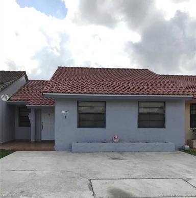 Main picture of 14456 SW 50th St