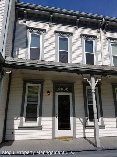Main picture of 2650 Park Ave