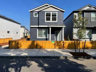 Main picture of 11602 NE Angelo Dr