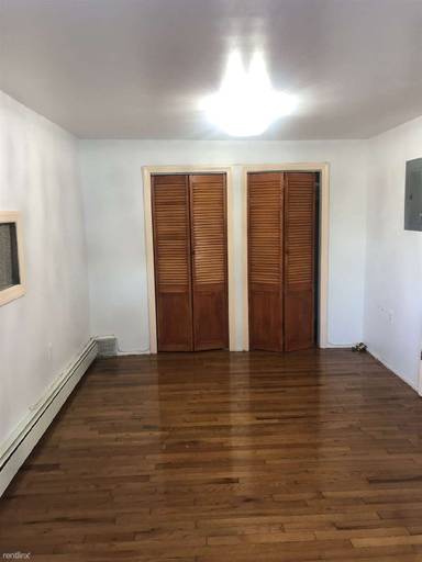 Main picture of 29 Valerie Dr
