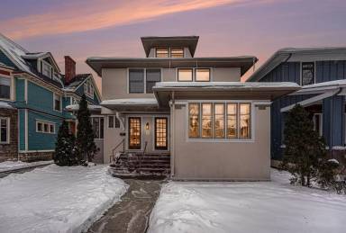 Main picture of 572 Madison Ave SE