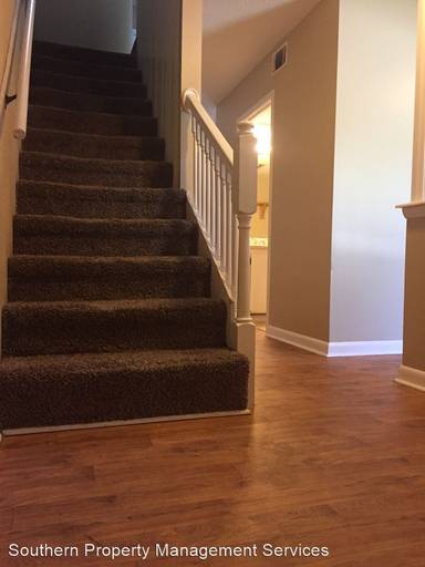 Main picture of 113 Valley Rd
