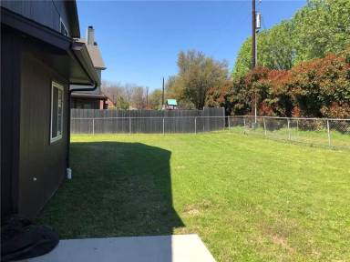 Main picture of 405 Peninsula Dr