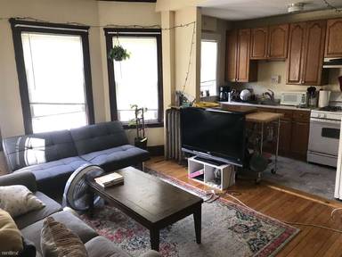 Main picture of 154 Magazine St