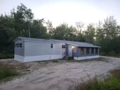 Main picture of 12 Breton Ln