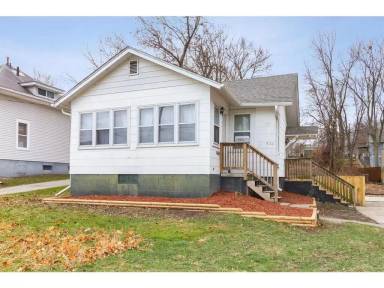 Main picture of 922 Boulder Ave