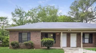 Main picture of 318 Freeport Dr