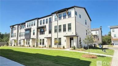 Main picture of 7 Peeples Dr