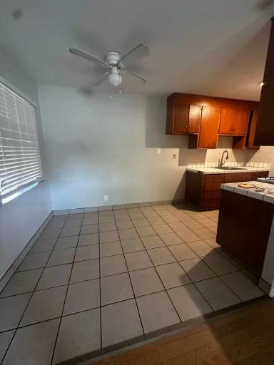 Main picture of 1215 A St
