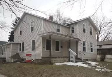 Main picture of 11 E 28th St