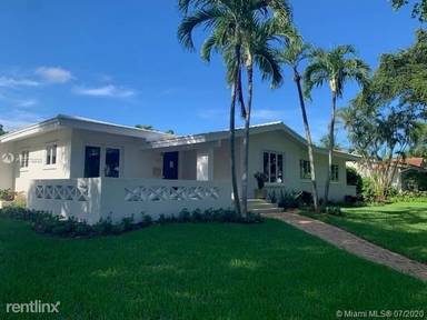Main picture of 531 Tibidabo Ave