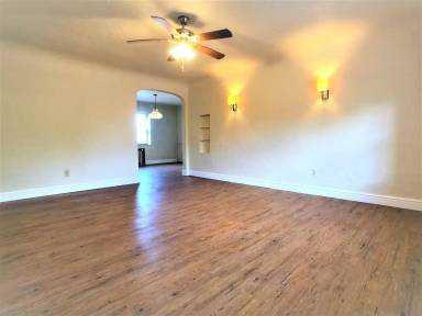 Main picture of 303-226 McCully St