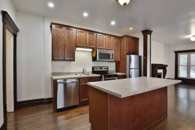Main picture of 212 E Patterson Ave
