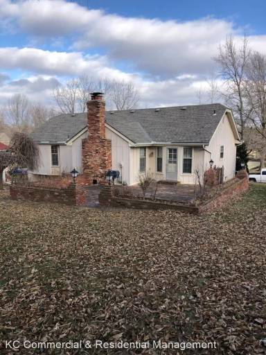 Main picture of 709 NE 98th Ter