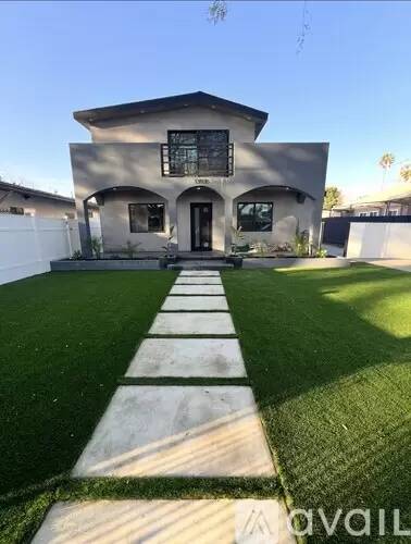 Main picture of 13935 Valerio St
