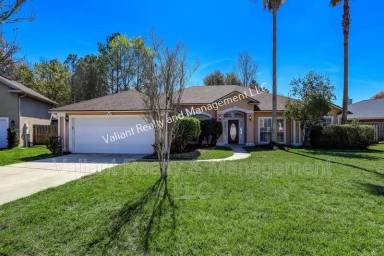 Main picture of 5628 Crest Creek Dr