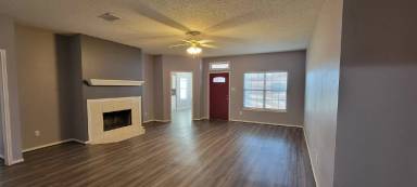 Main picture of 1924 78th St