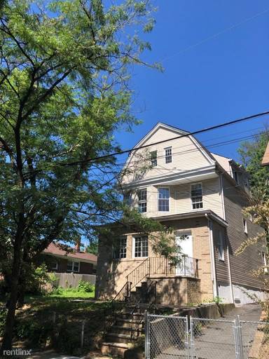 Main picture of 115 Mead St