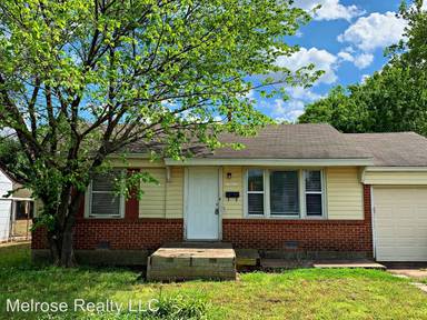 Main picture of 6706 SE 15th St