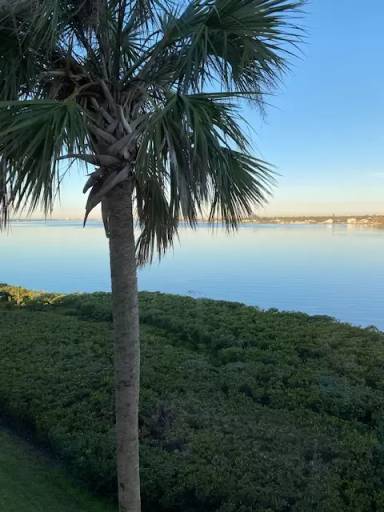 Main picture of 1020 Tidewater Shores Loop